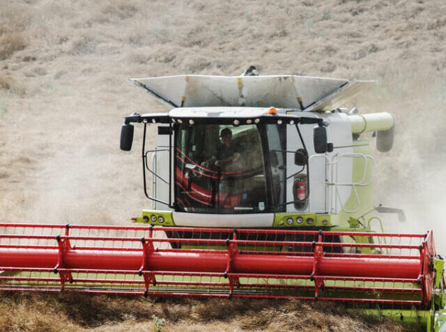 cropped-harvester-machine-2.jpg